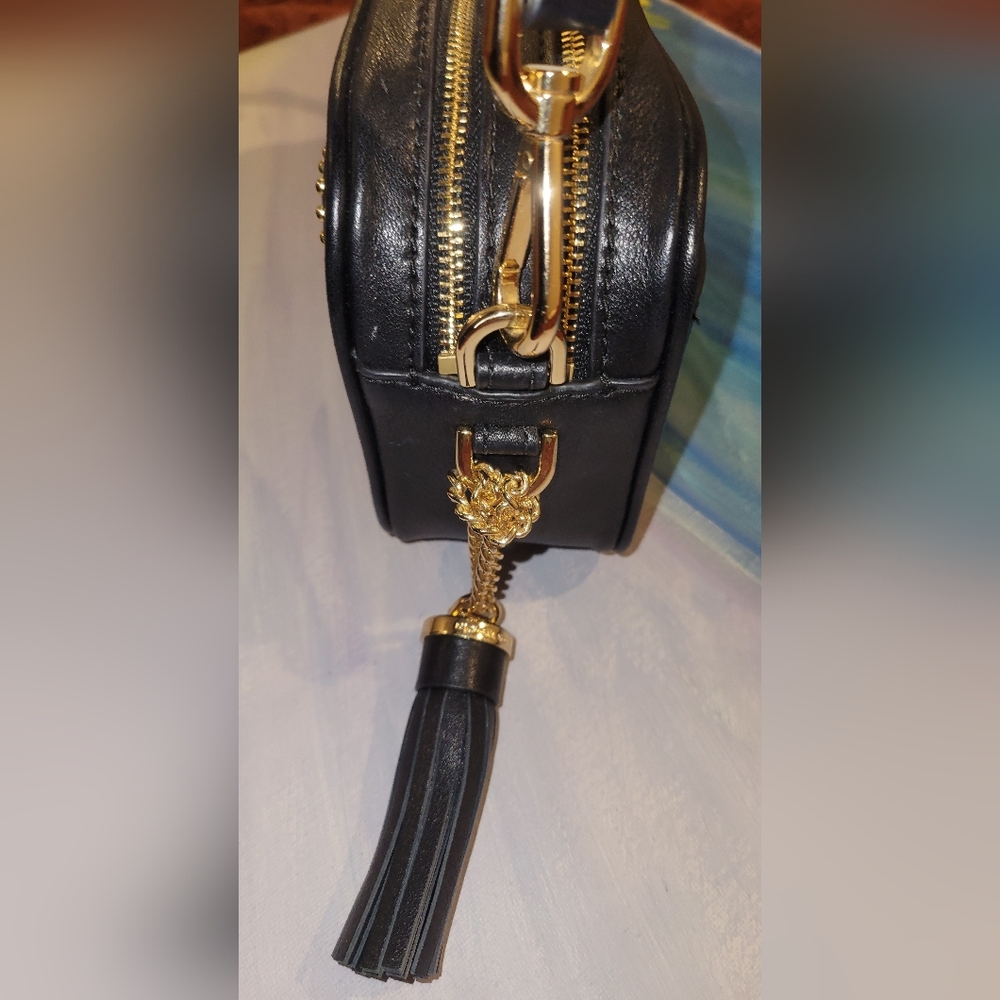 Michael Kors Quilted Stud Camera Bag - Picture 3 of 14